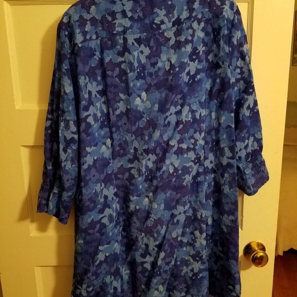 Blue Flowered Tunic Button Down - Picture 2 of 5